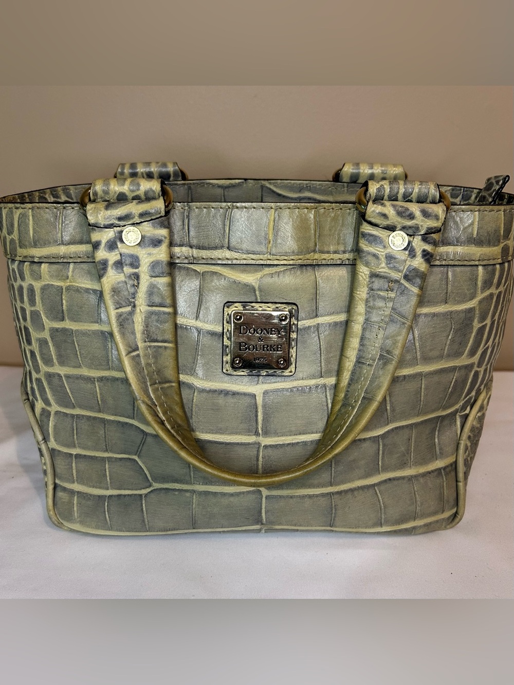 Dooney & Bourke Olive Croc-Embossed Handbag 12x7.5x4.5